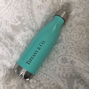 h2go Tiffany & Co. branded water bottle 17oz